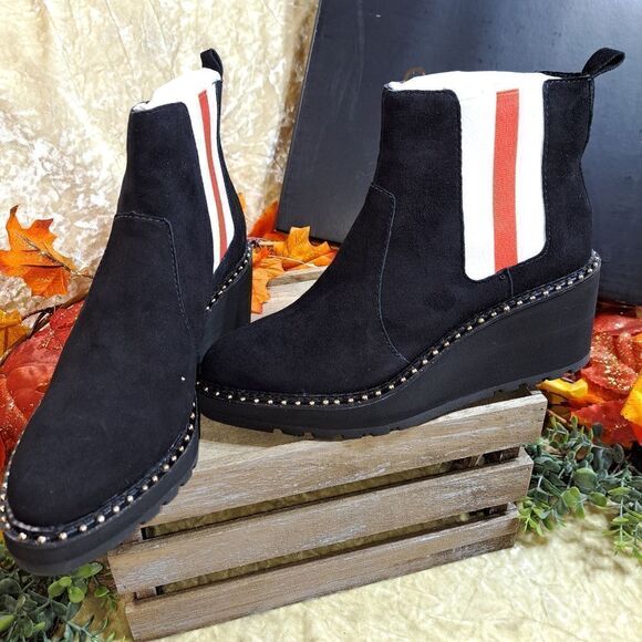 Cecelia Leather Gemma Ankle Studded  Boots several colors to choose from - Picture 7 of 16